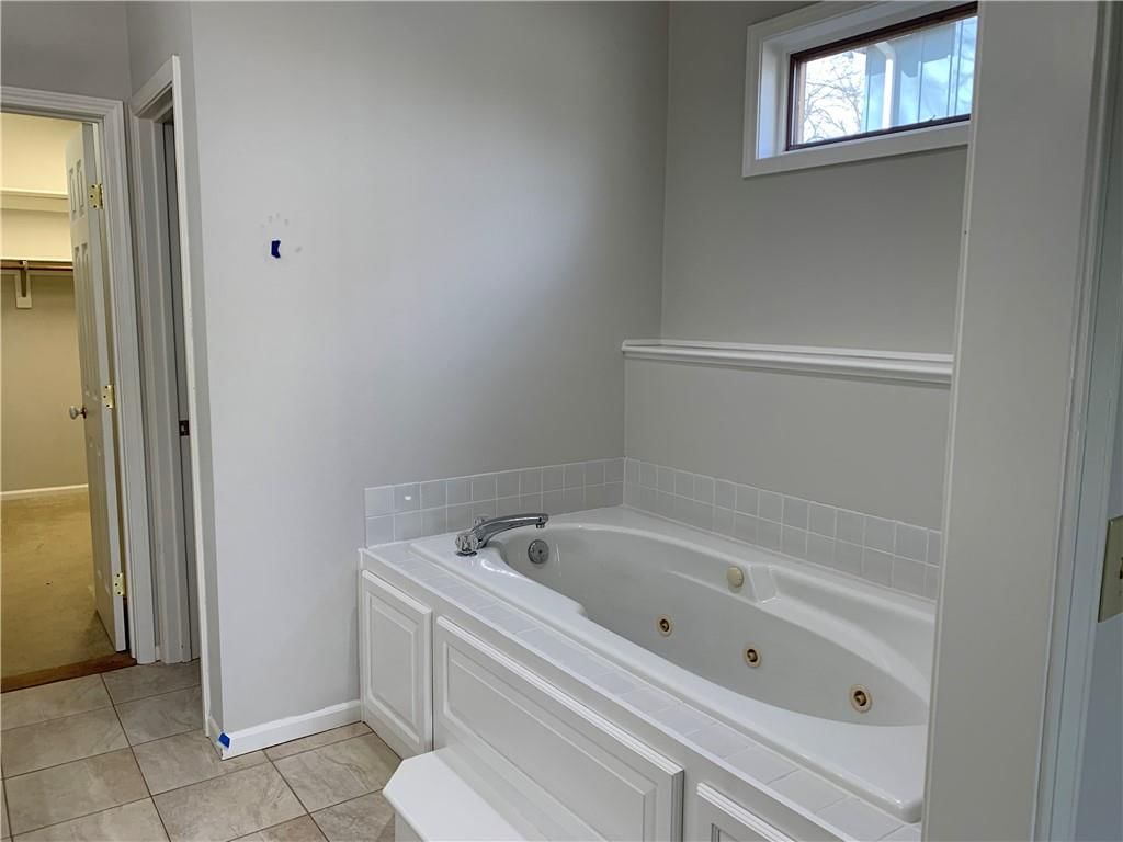 11031 W 108th Terrace — photo 40