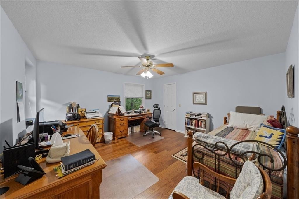 11031 W 108th Terrace — photo 41