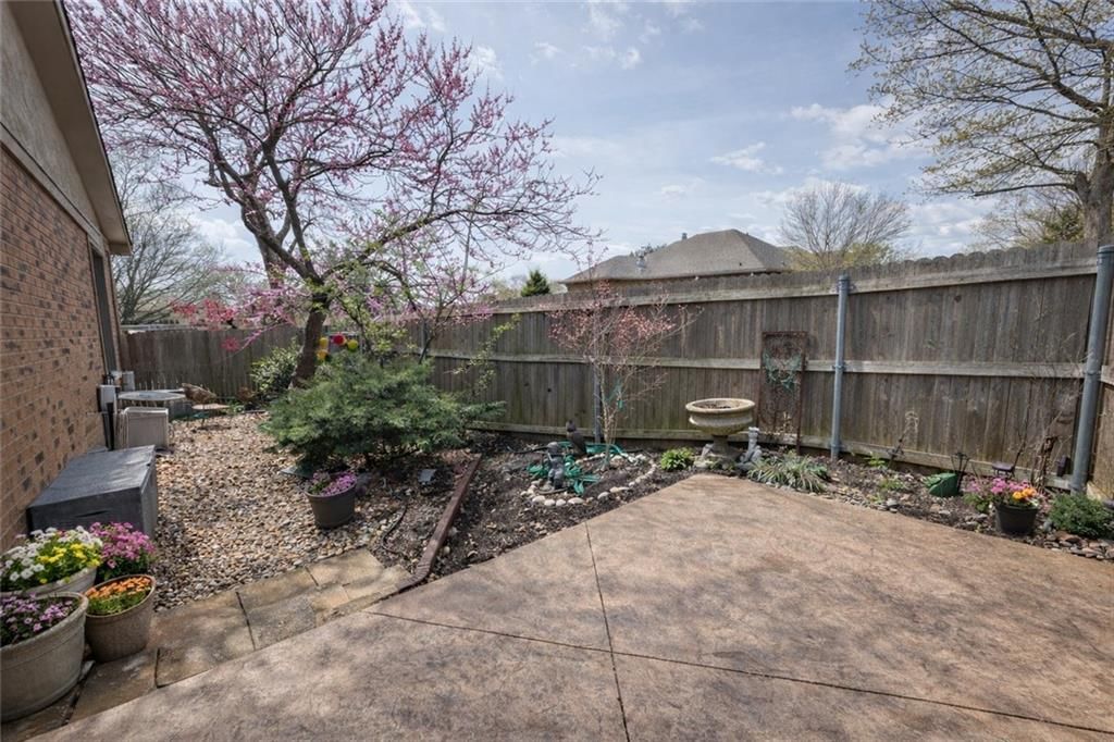 11051 W 95th Terrace — photo 28
