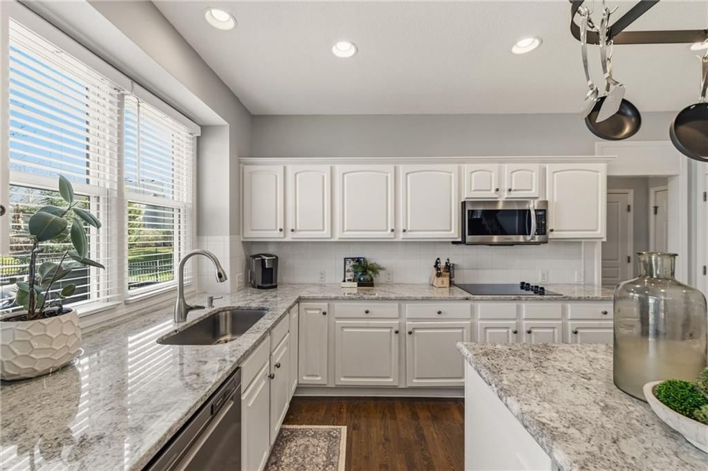 14309 Windsor Drive — photo 8