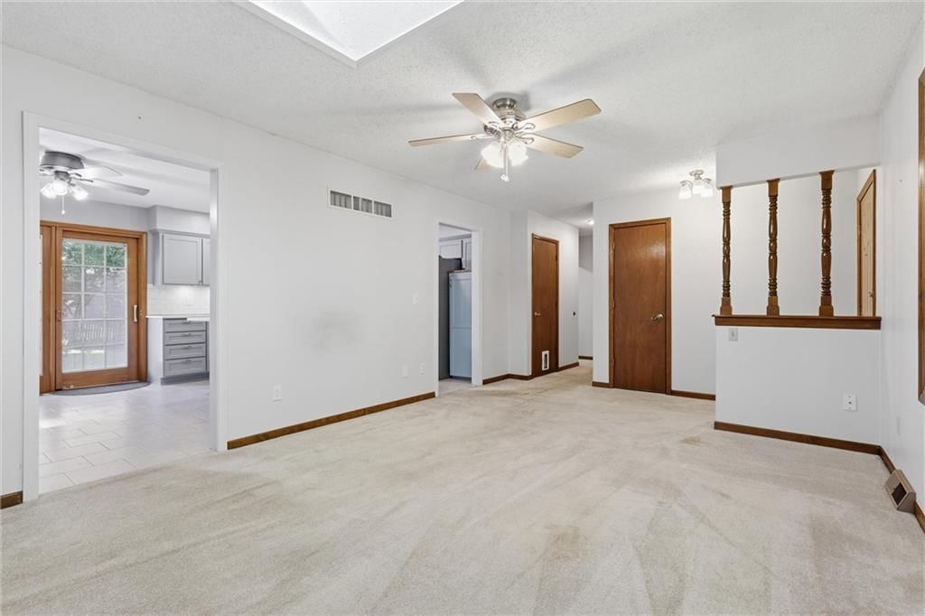 16311 Mckinley Street — photo 7