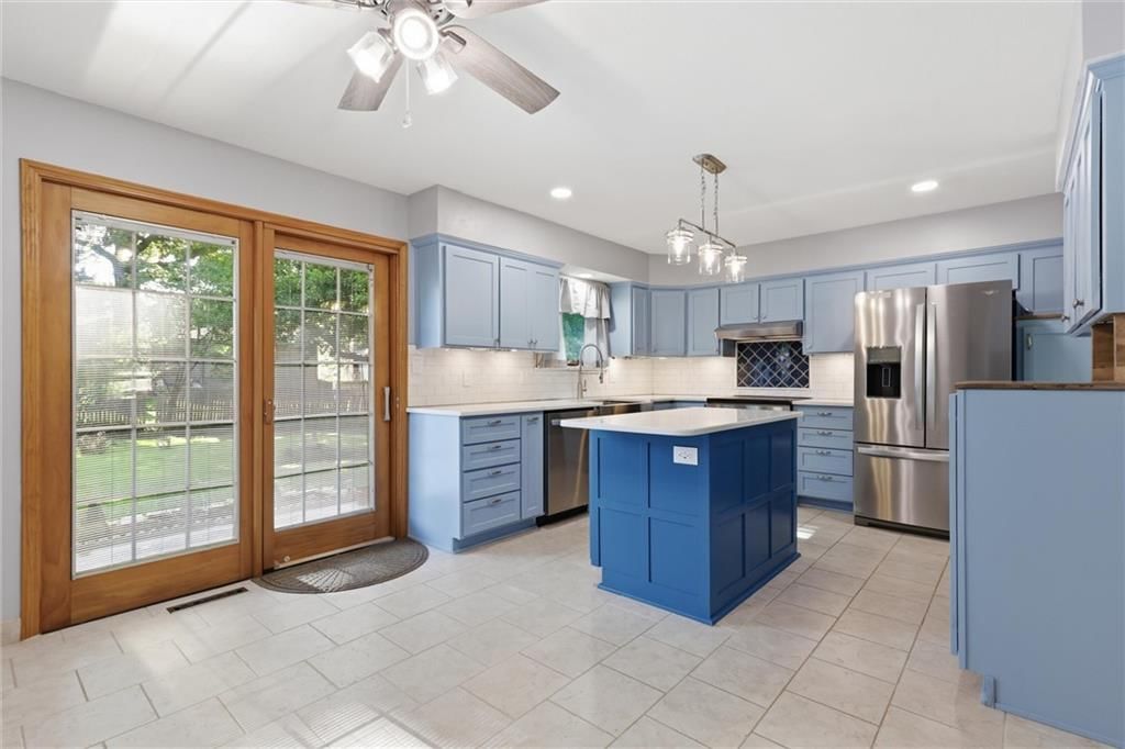 16311 Mckinley Street — photo 9