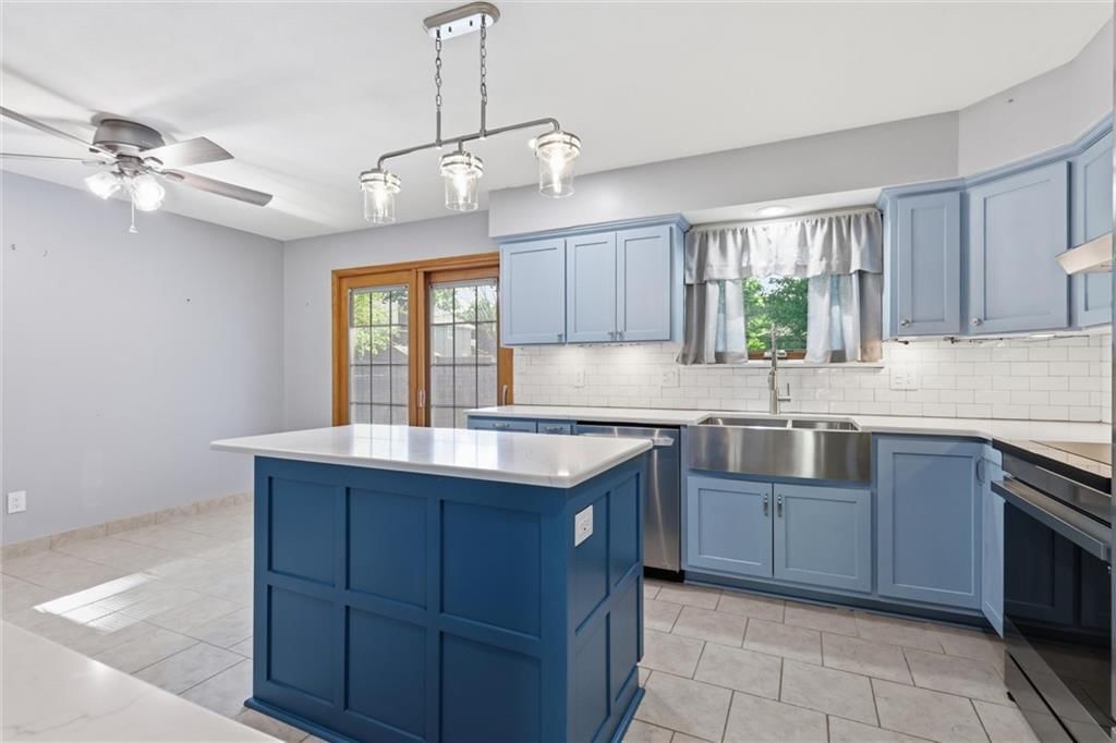 16311 Mckinley Street — photo 12