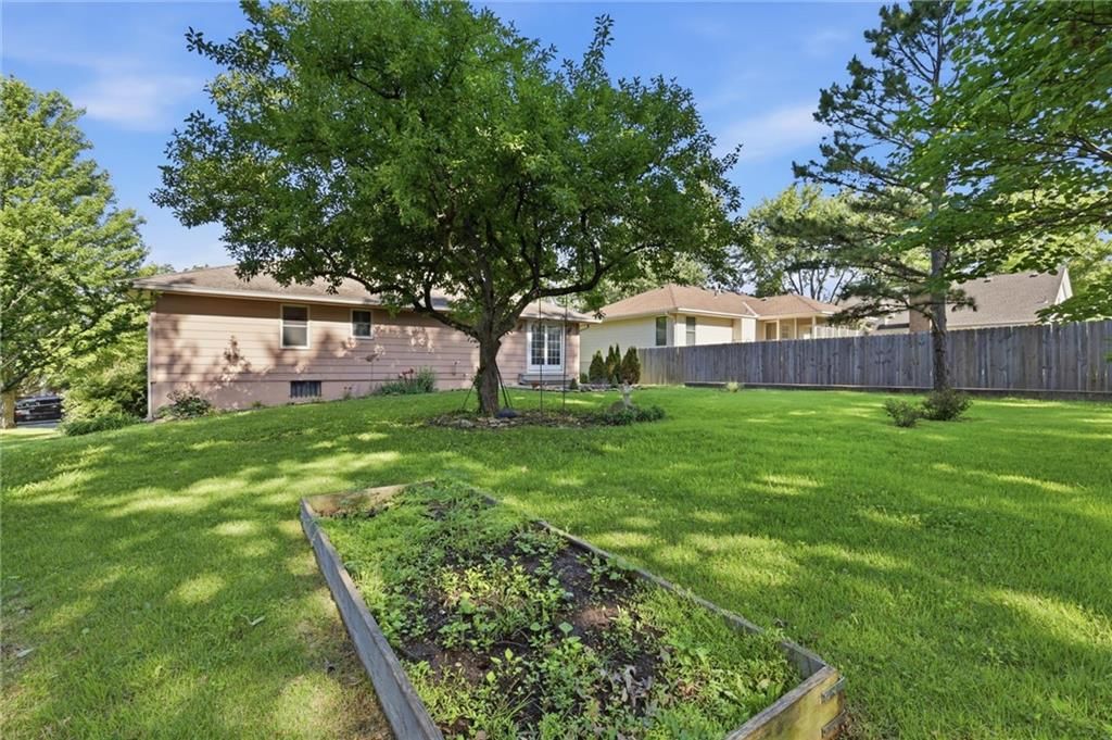 16311 Mckinley Street — photo 24