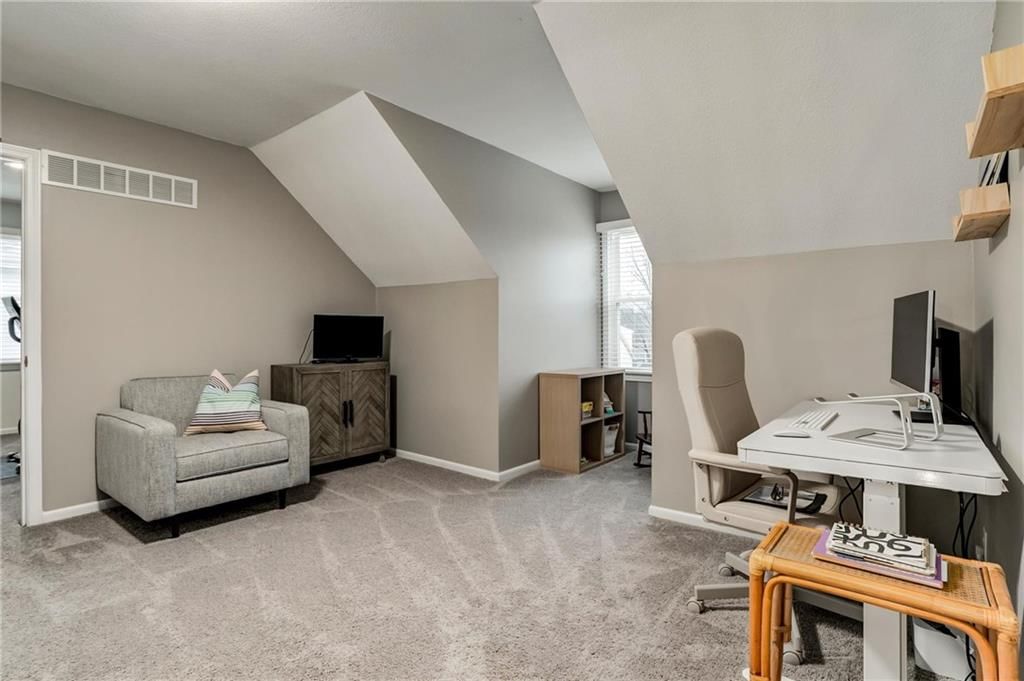7024 Parkhill Street — photo 19