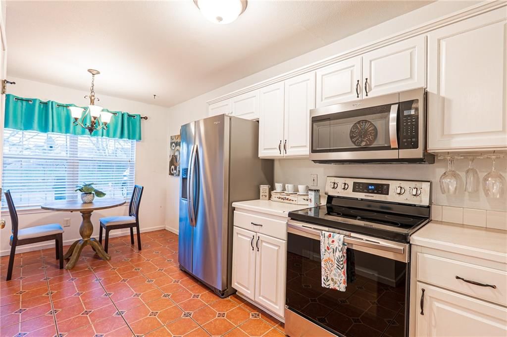 1204 Sunchase Drive — photo 11