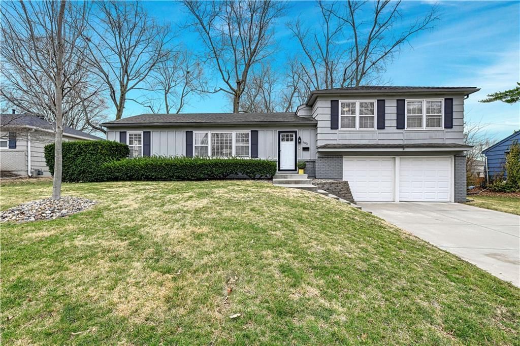 6001 W 101st Terrace, Overland Park, KS
