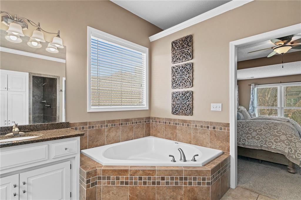 14011 Rosehill Lane — photo 22