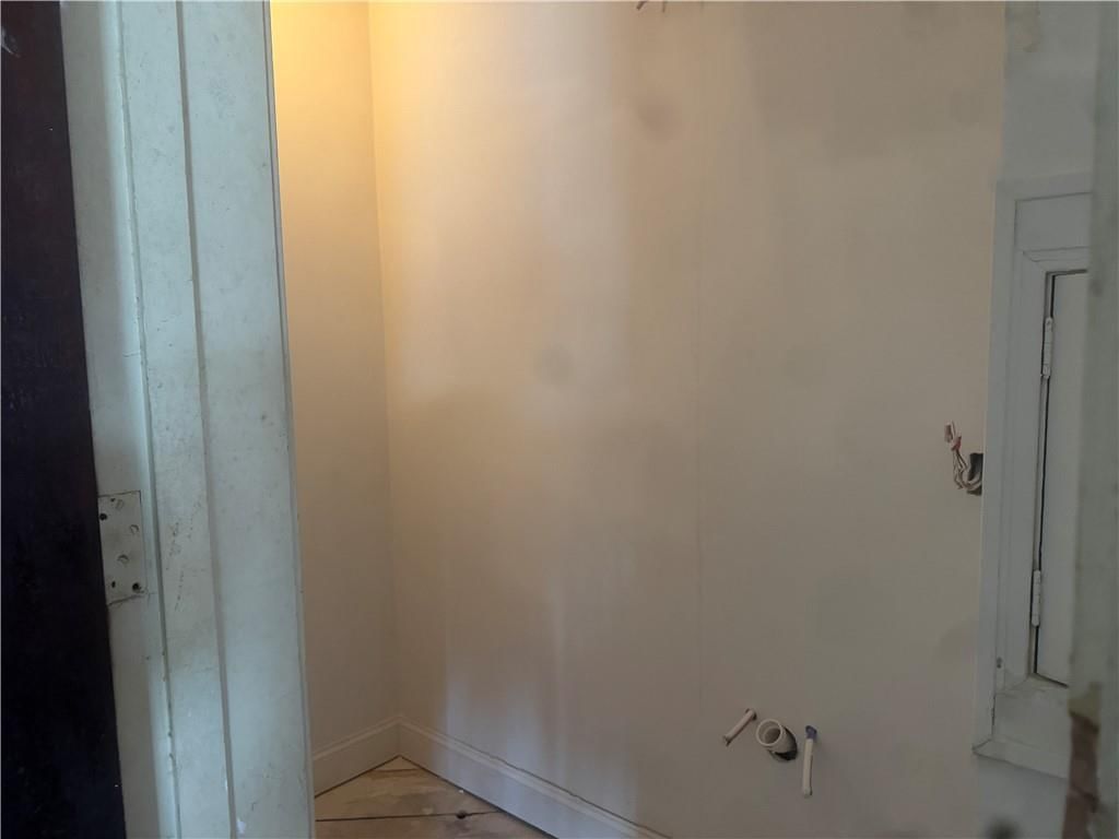 5500 Central Street — photo 10