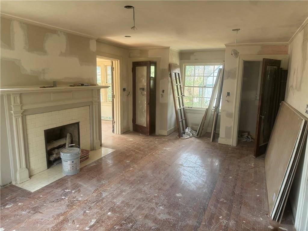 5500 Central Street — photo 29