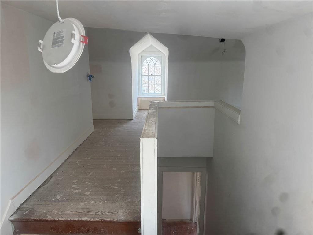 5500 Central Street — photo 32
