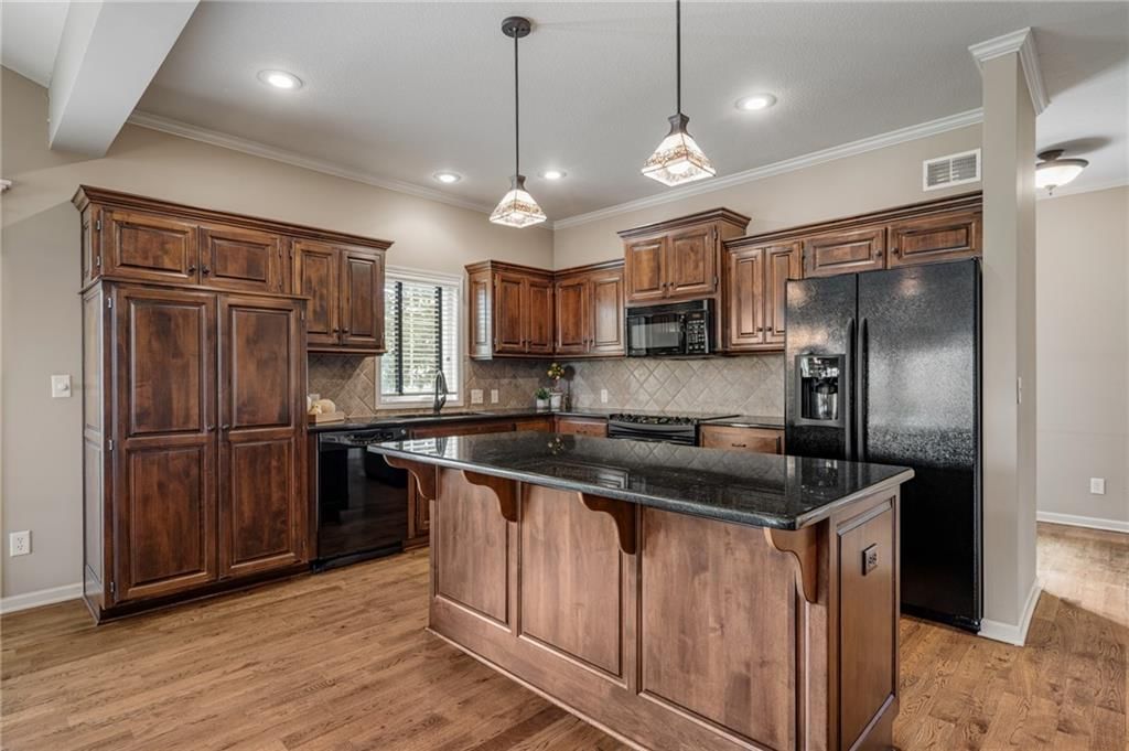21399 W 116th Street — photo 13
