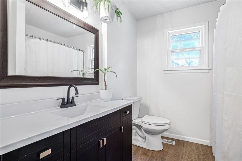 2404 Garland Street — photo 4