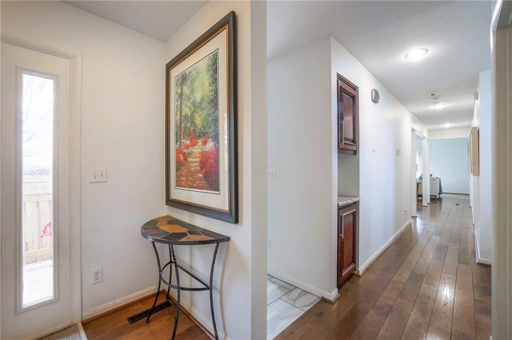 10890 Bradshaw Street — photo 2