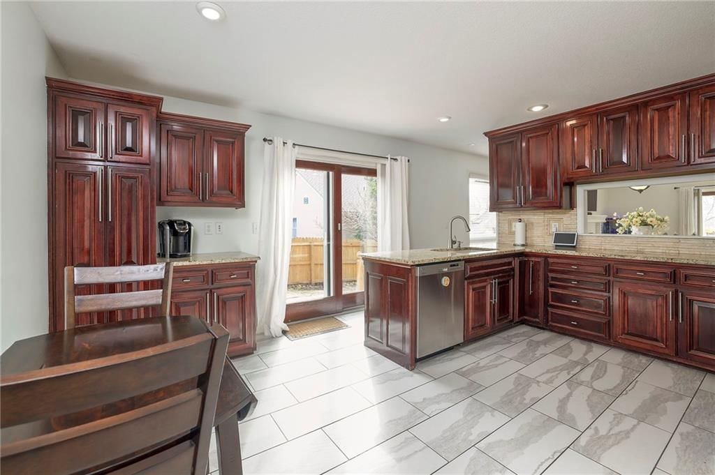 10890 Bradshaw Street — photo 10