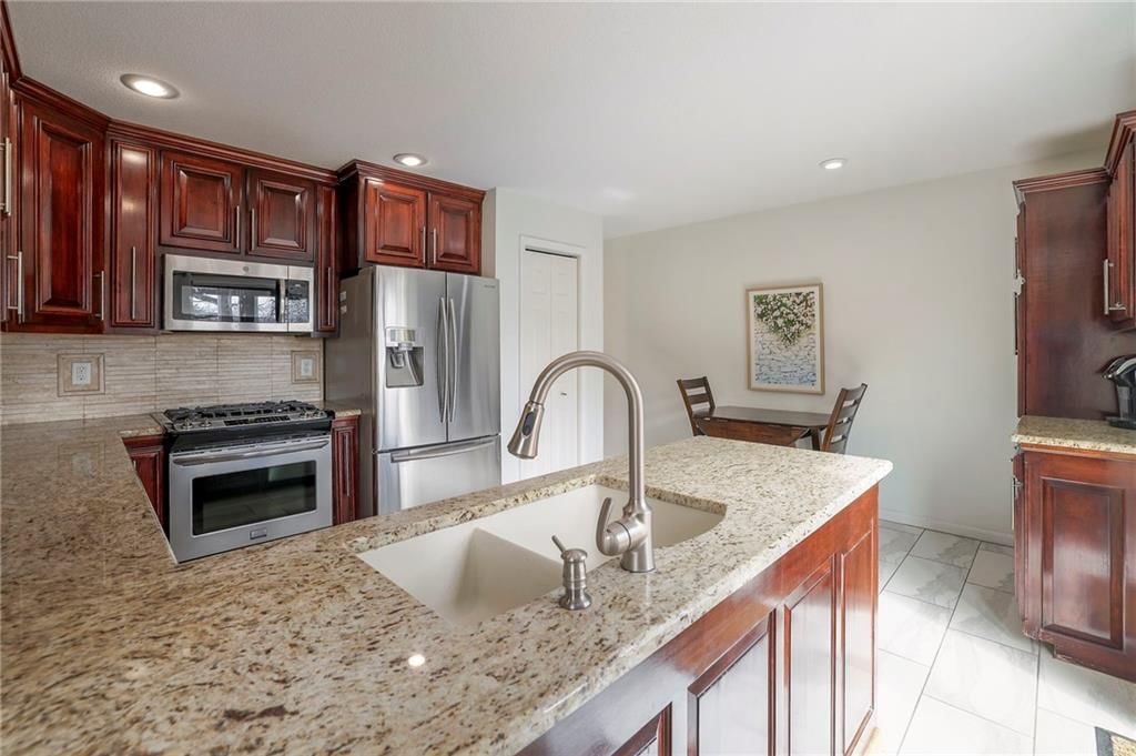 10890 Bradshaw Street — photo 14