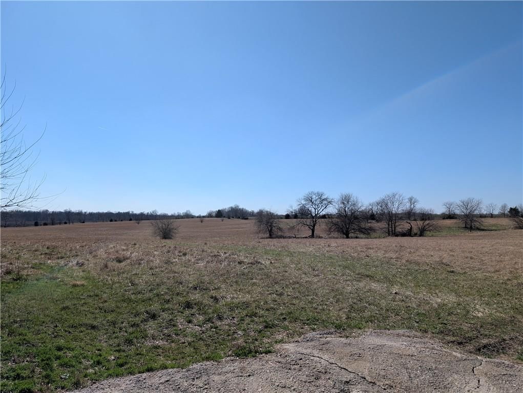 000347 NE V Highway, Warrensburg, MO