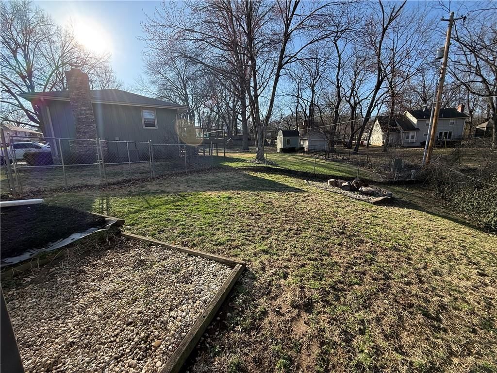 18008 E 25TH Street Court S — photo 33