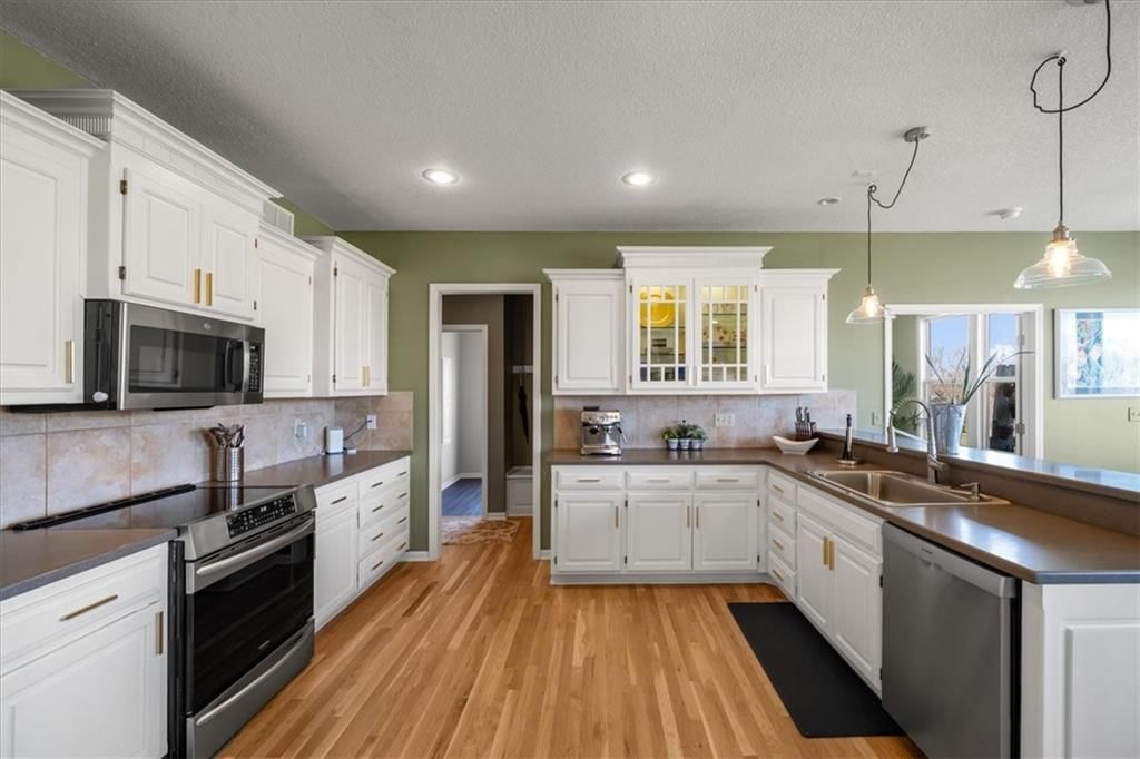 18518 W 252nd Street — photo 12
