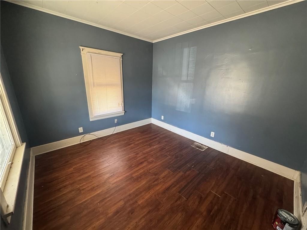 324 W Southside Boulevard — photo 5