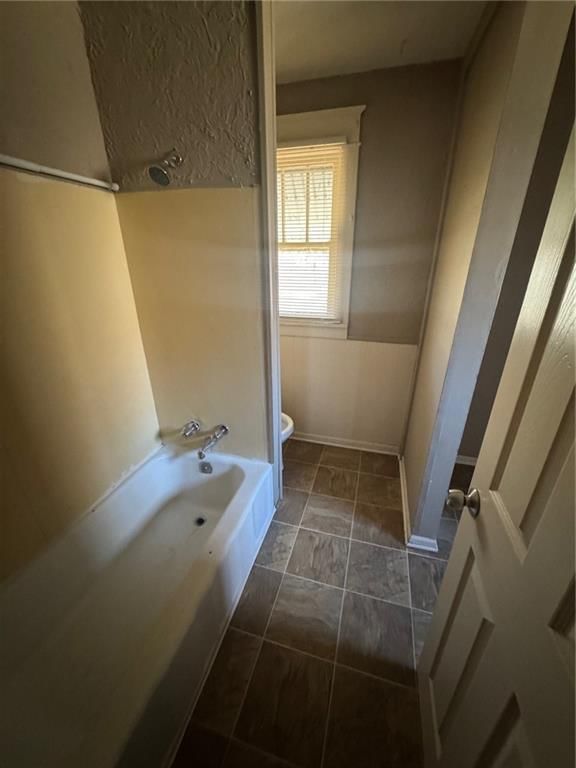 324 W Southside Boulevard — photo 8