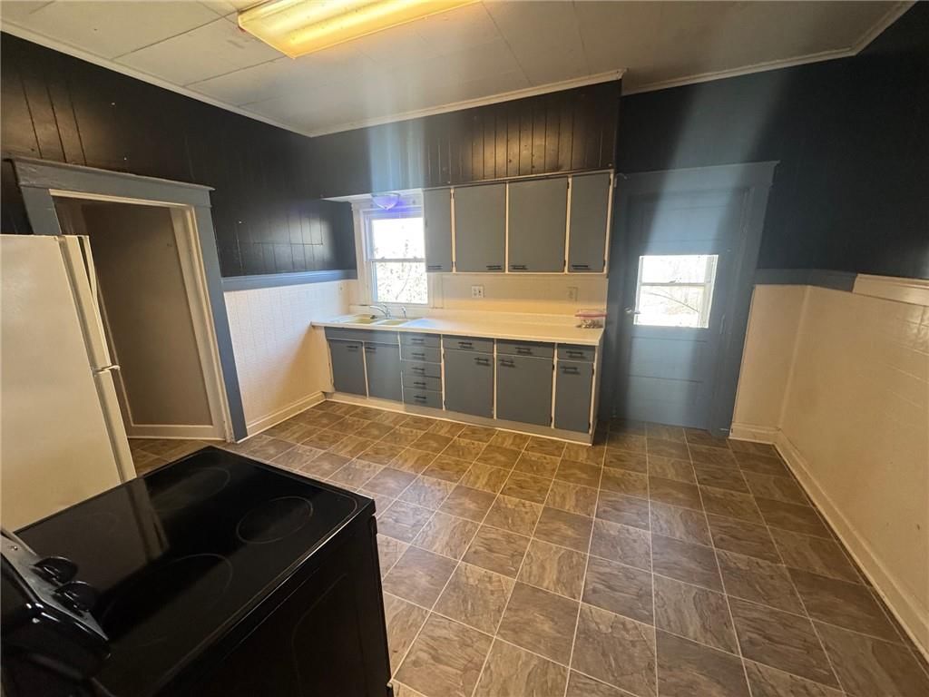 324 W Southside Boulevard — photo 9