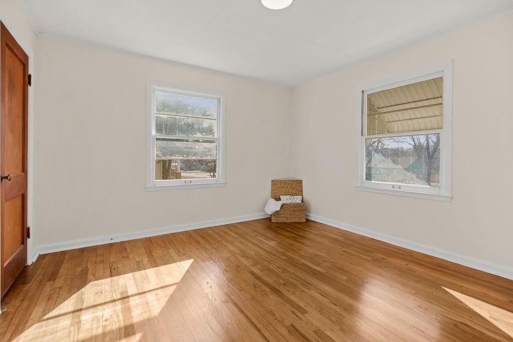 9616 E 66th Street — photo 11