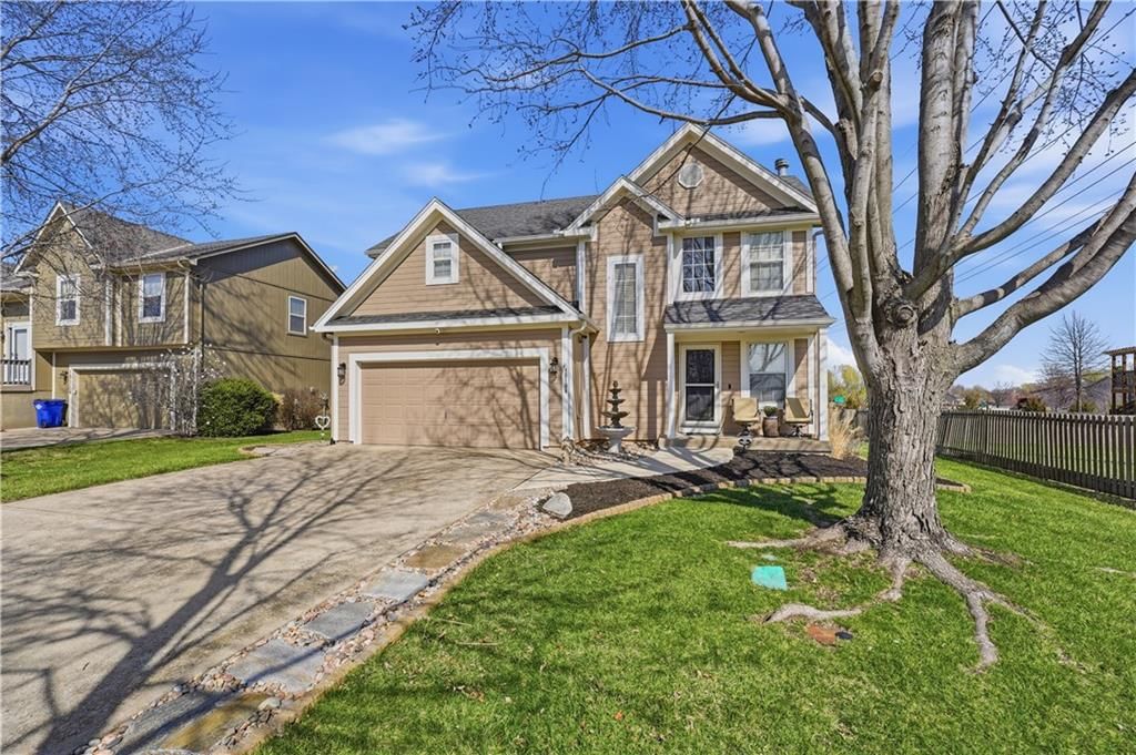 19104 W 163rd Place, Olathe, KS