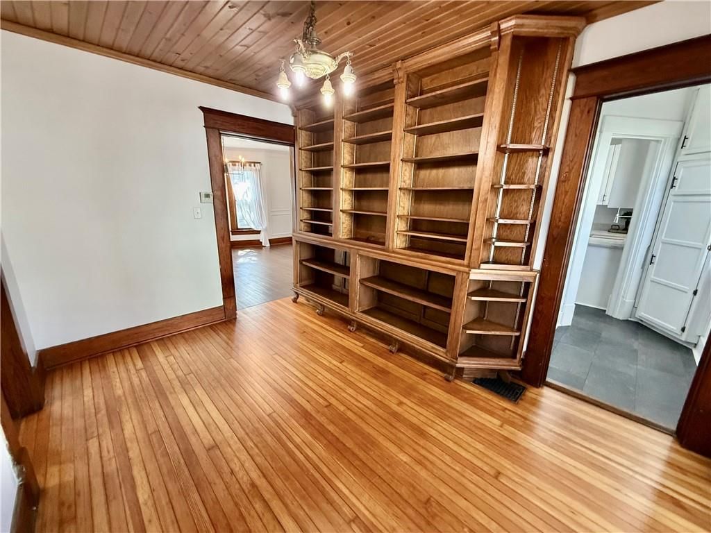 614 S BUCHANAN Street — photo 24