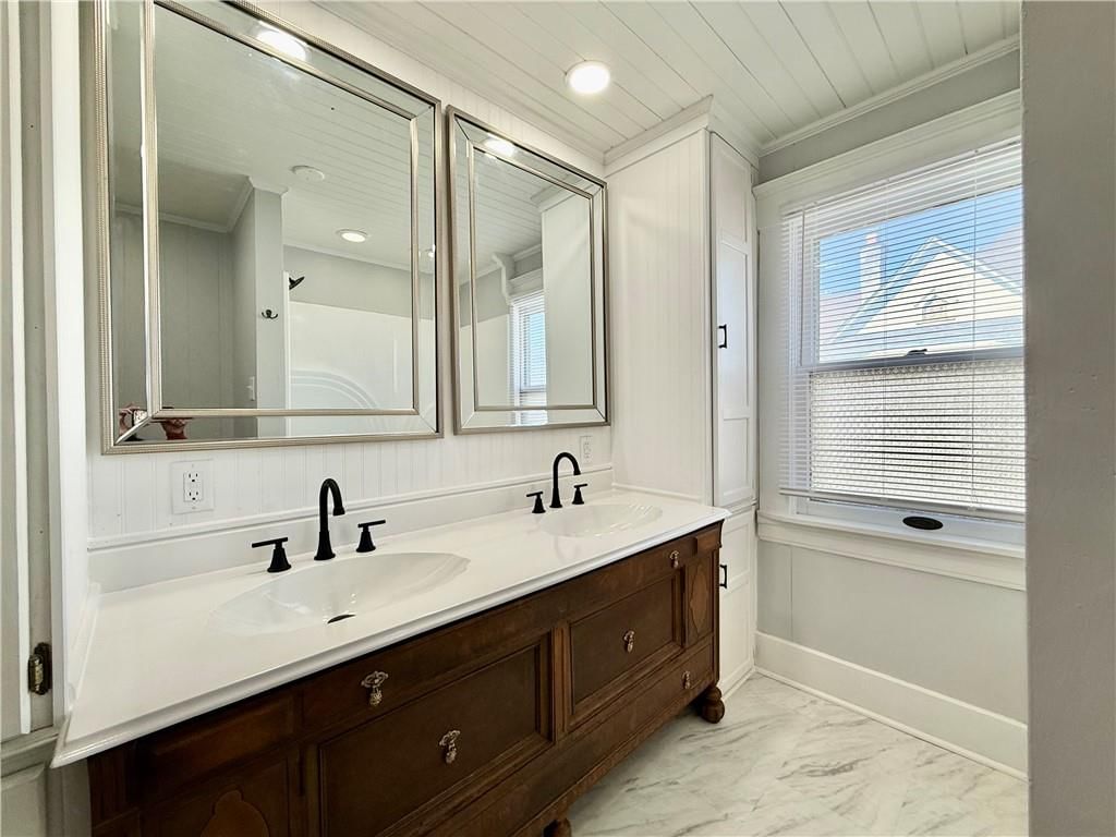 614 S BUCHANAN Street — photo 41