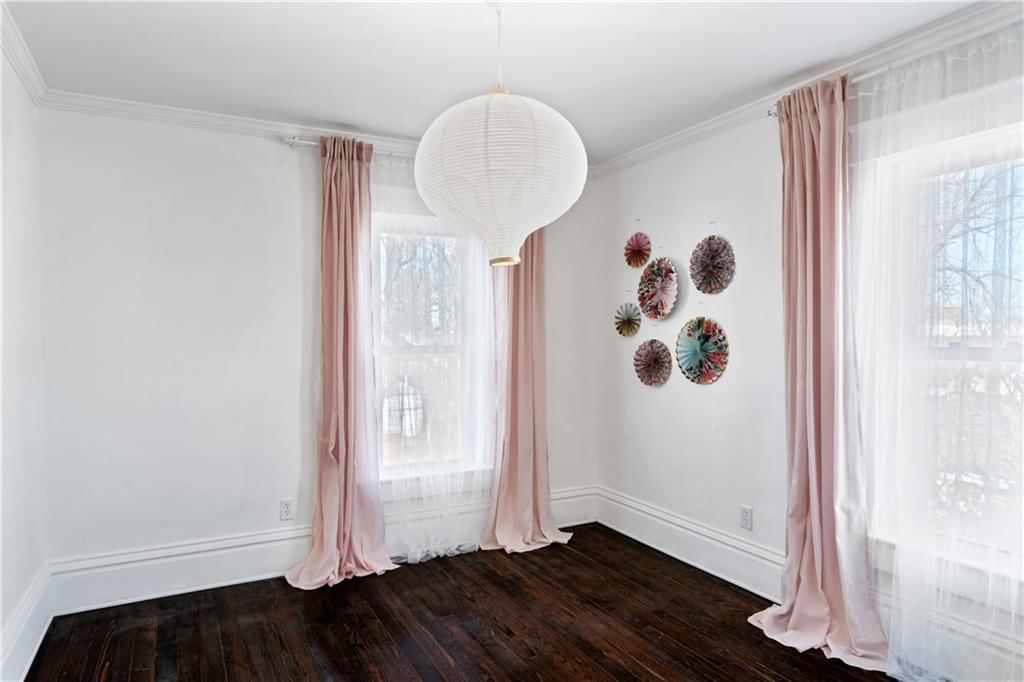 5224 E 8th Street — photo 31