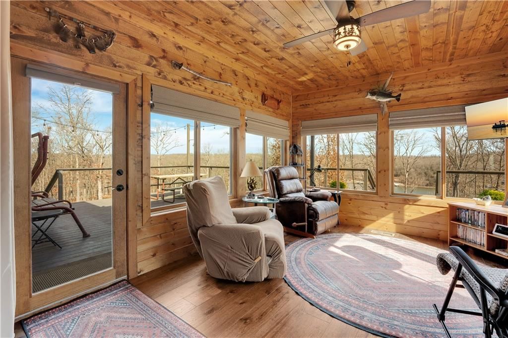 31550 Walsh Place — photo 34