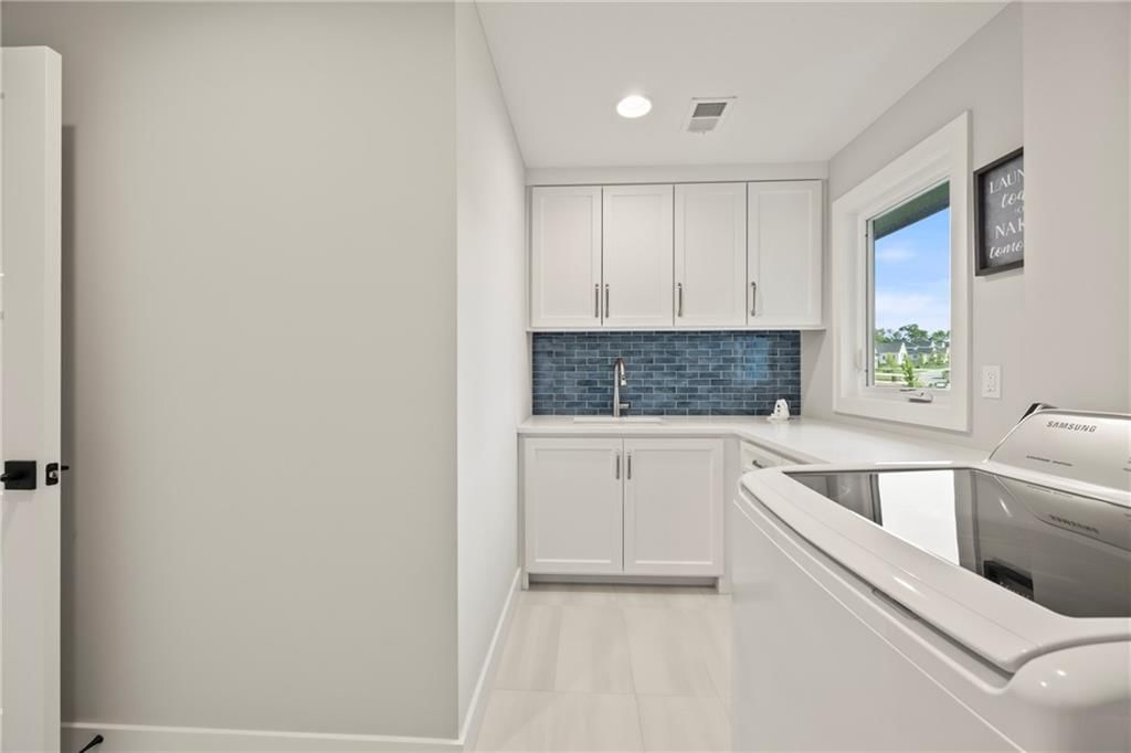 11201 W 169th Street — photo 32