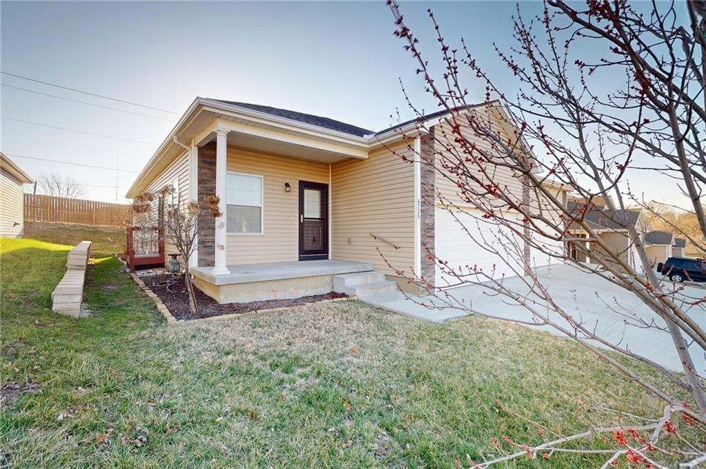 4735 S Union Avenue — photo 5