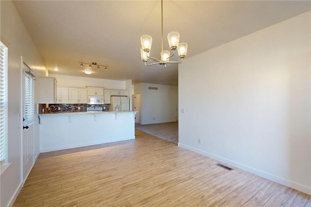 4735 S Union Avenue — photo 10
