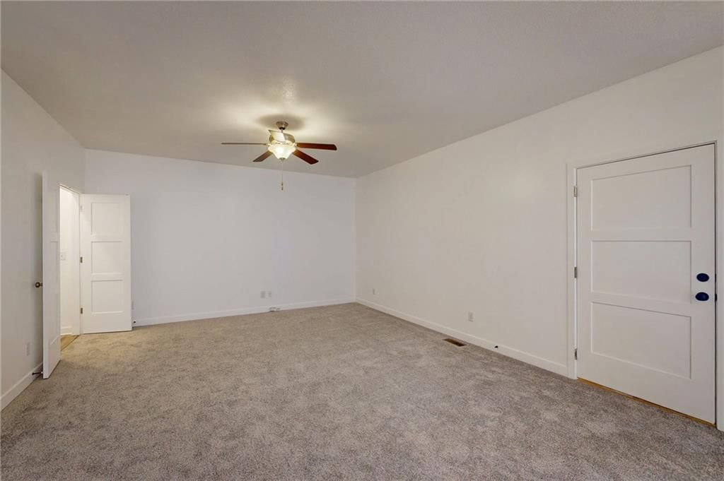 4735 S Union Avenue — photo 20