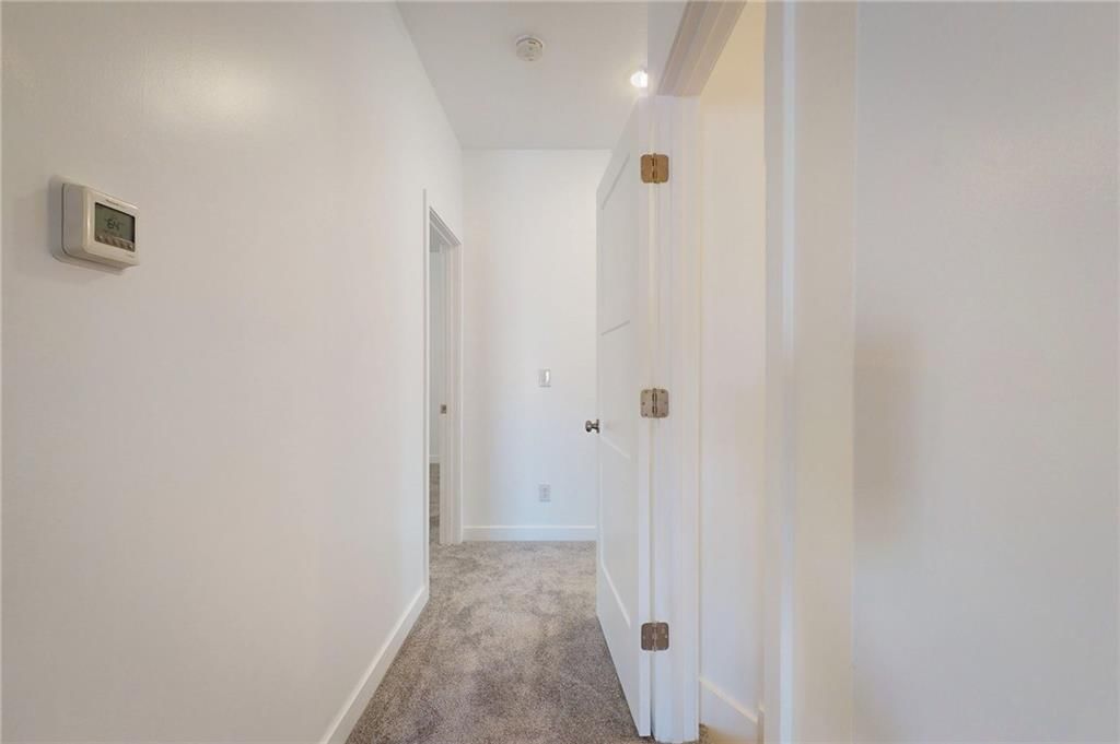 4735 S Union Avenue — photo 23