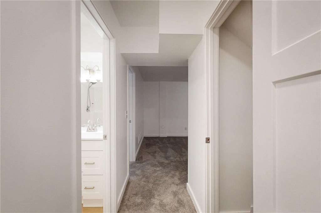 4735 S Union Avenue — photo 48