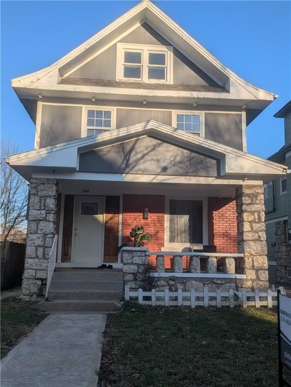 137 Lawn Avenue — photo 1