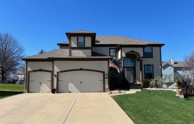 15610 LINDEN Lane, Overland Park, KS