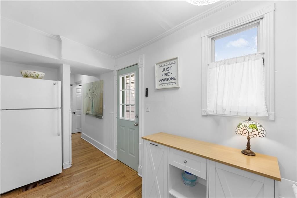 6 W 12th Street — photo 15