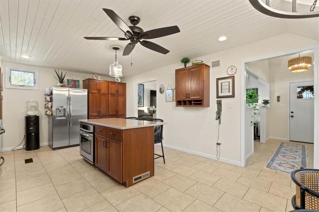 810 Crane Street — photo 11
