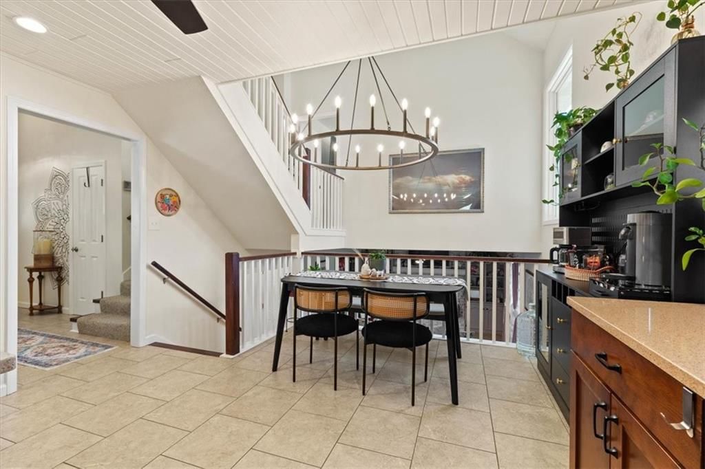 810 Crane Street — photo 13