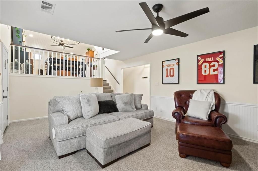 810 Crane Street — photo 29
