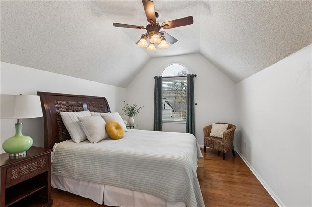 4607 Aminda Street — photo 23