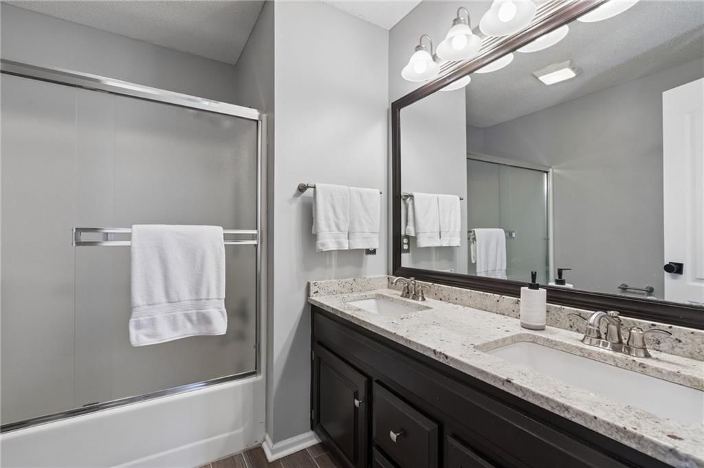 4607 Aminda Street — photo 25