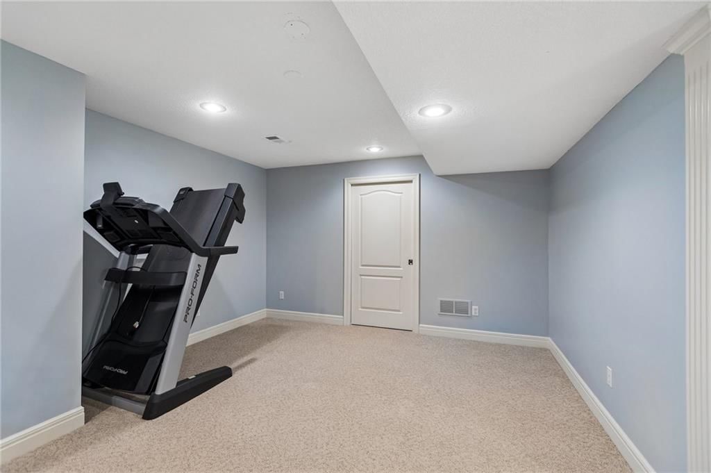 4607 Aminda Street — photo 36