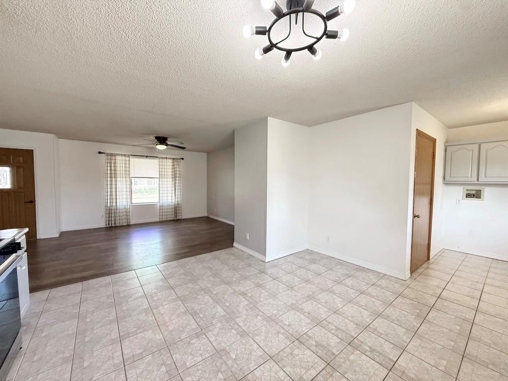 1409 Schrock Drive — photo 14