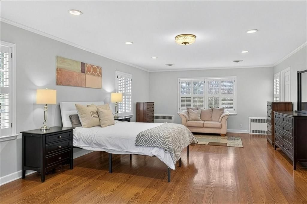 815 W 65th Street — photo 34