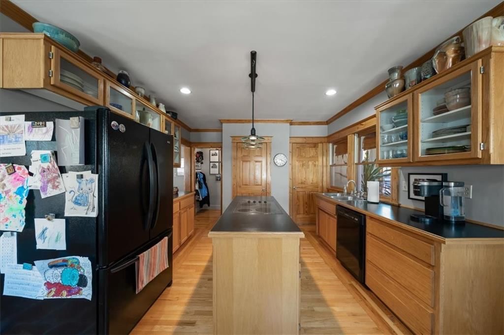 5901 Grand Avenue — photo 12